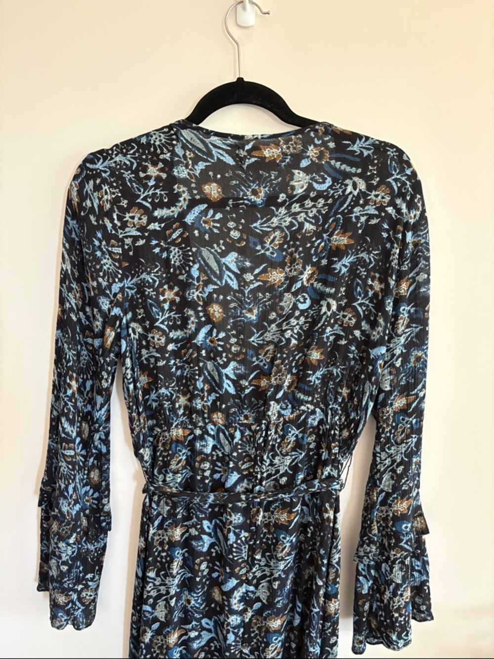 UO Floral Maxi Dress - Picture 12 of 16